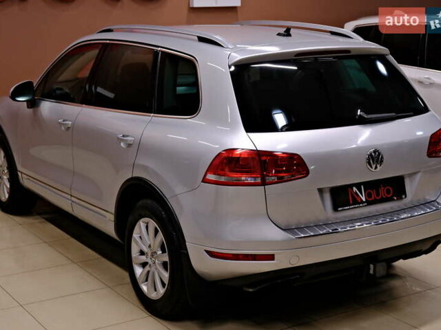 Серый Фольксваген Туарег, объемом двигателя 3 л и пробегом 219 тыс. км за 17900 $, фото 14 на Automoto.ua