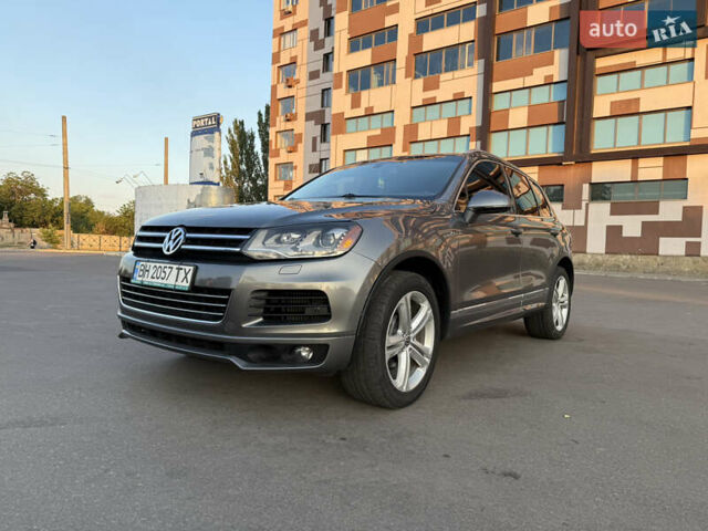 Сірий Фольксваген Туарег, об'ємом двигуна 2.97 л та пробігом 169 тис. км за 24900 $, фото 10 на Automoto.ua