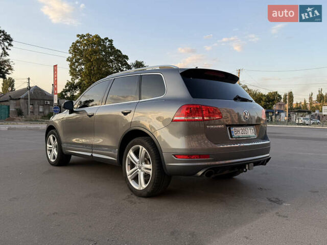 Сірий Фольксваген Туарег, об'ємом двигуна 2.97 л та пробігом 169 тис. км за 24900 $, фото 6 на Automoto.ua