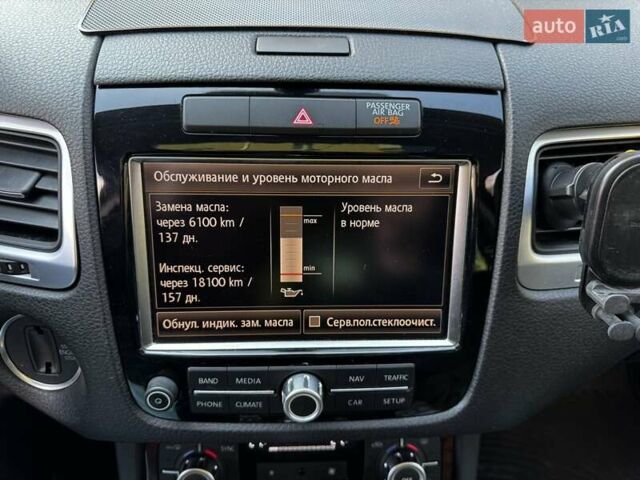 Фольксваген Туарег 2013 у Києві на Automoto.ua Сірий Фольксваген Туарег, об'ємом двигуна 2.97 л та пробігом 238 тис. км за 17000 $, фото 20 на Automoto.ua