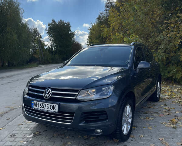 Сірий Фольксваген Туарег, об'ємом двигуна 3 л та пробігом 229 тис. км за 18100 $, фото 2 на Automoto.ua