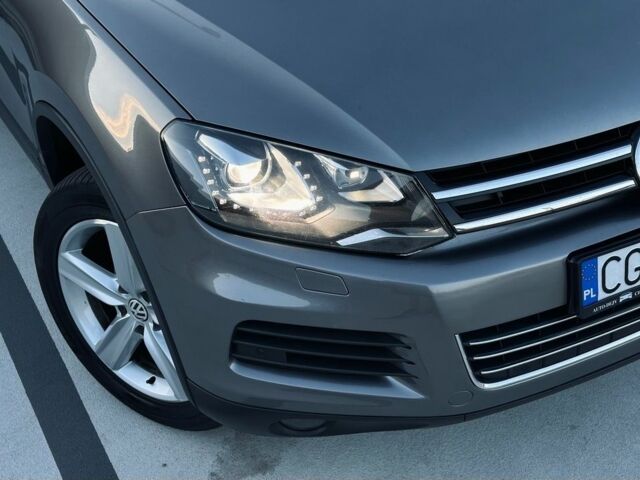 Серый Фольксваген Туарег, объемом двигателя 3 л и пробегом 209 тыс. км за 4900 $, фото 7 на Automoto.ua