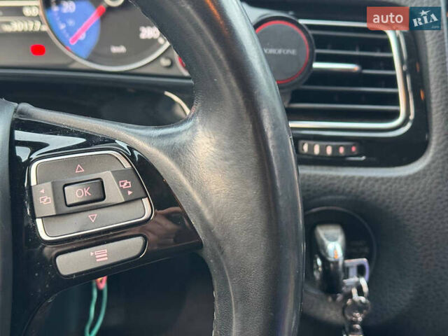 Сірий Фольксваген Туарег, об'ємом двигуна 3 л та пробігом 229 тис. км за 18100 $, фото 23 на Automoto.ua