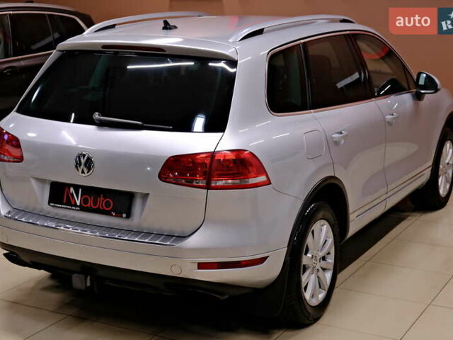 Серый Фольксваген Туарег, объемом двигателя 3 л и пробегом 219 тыс. км за 17900 $, фото 13 на Automoto.ua