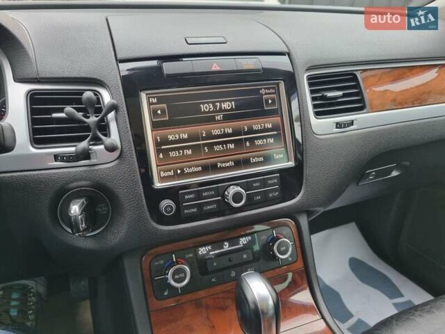 Фольксваген Туарег 2013 в Ровно на Automoto.ua Серый Фольксваген Туарег, объемом двигателя 3 л и пробегом 311 тыс. км за 20999 $, фото 62 на Automoto.ua