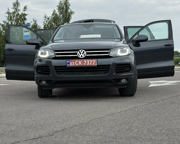 Серый Фольксваген Туарег, объемом двигателя 0 л и пробегом 211 тыс. км за 21450 $, фото 38 на Automoto.ua