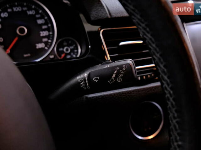 Серый Фольксваген Туарег, объемом двигателя 3 л и пробегом 219 тыс. км за 17900 $, фото 22 на Automoto.ua