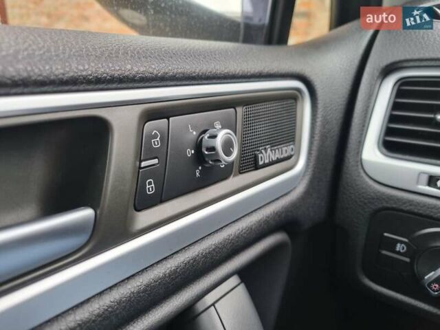 Фольксваген Туарег 2013 в Ровно на Automoto.ua Серый Фольксваген Туарег, объемом двигателя 3 л и пробегом 311 тыс. км за 20999 $, фото 57 на Automoto.ua