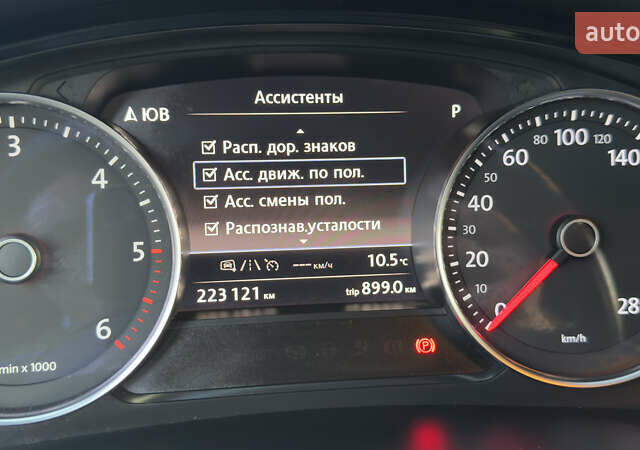 Сірий Фольксваген Туарег, об'ємом двигуна 2.97 л та пробігом 223 тис. км за 24600 $, фото 150 на Automoto.ua