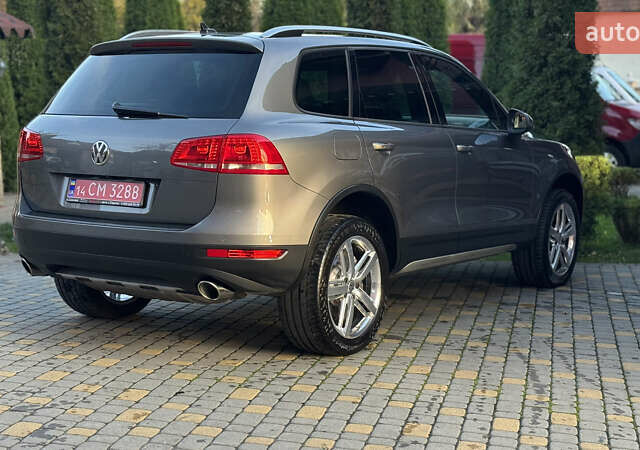 Сірий Фольксваген Туарег, об'ємом двигуна 2.97 л та пробігом 223 тис. км за 24600 $, фото 60 на Automoto.ua