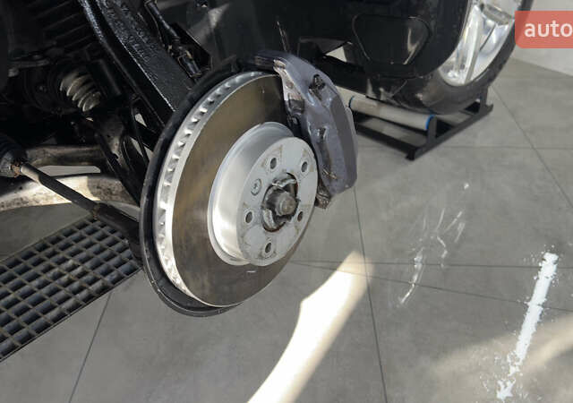 Сірий Фольксваген Туарег, об'ємом двигуна 2.97 л та пробігом 223 тис. км за 24600 $, фото 32 на Automoto.ua