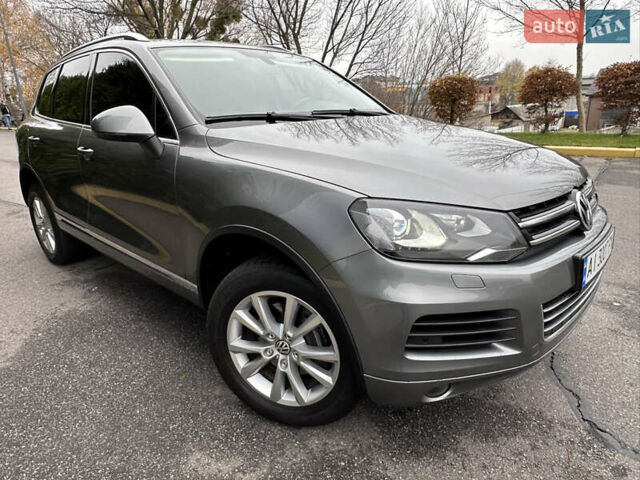 Сірий Фольксваген Туарег, об'ємом двигуна 3 л та пробігом 210 тис. км за 20800 $, фото 8 на Automoto.ua