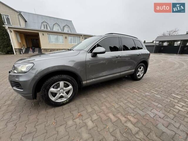Сірий Фольксваген Туарег, об'ємом двигуна 2.97 л та пробігом 270 тис. км за 24000 $, фото 6 на Automoto.ua