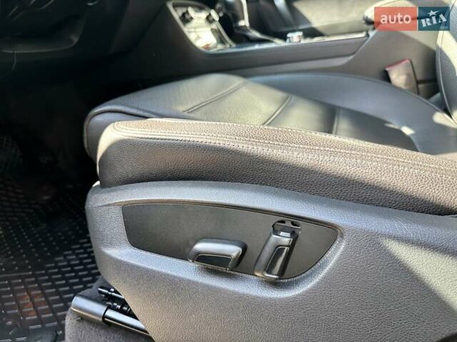 Серый Фольксваген Туарег, объемом двигателя 3 л и пробегом 228 тыс. км за 19999 $, фото 32 на Automoto.ua