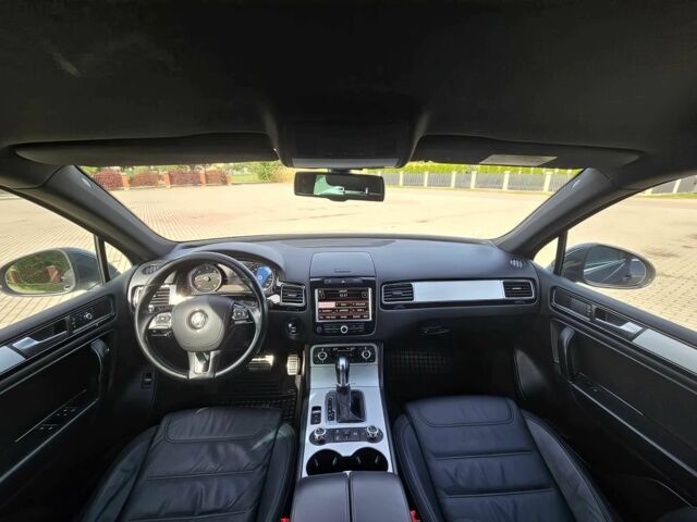 Сірий Фольксваген Туарег, об'ємом двигуна 3 л та пробігом 87 тис. км за 8500 $, фото 7 на Automoto.ua