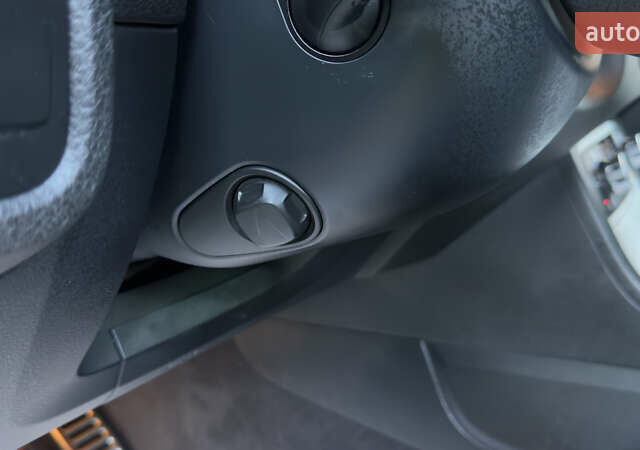 Сірий Фольксваген Туарег, об'ємом двигуна 2.97 л та пробігом 223 тис. км за 24600 $, фото 69 на Automoto.ua