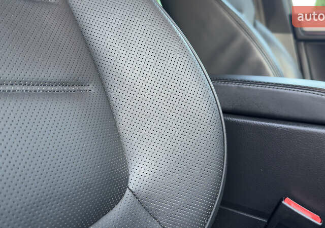 Сірий Фольксваген Туарег, об'ємом двигуна 2.97 л та пробігом 223 тис. км за 24600 $, фото 99 на Automoto.ua