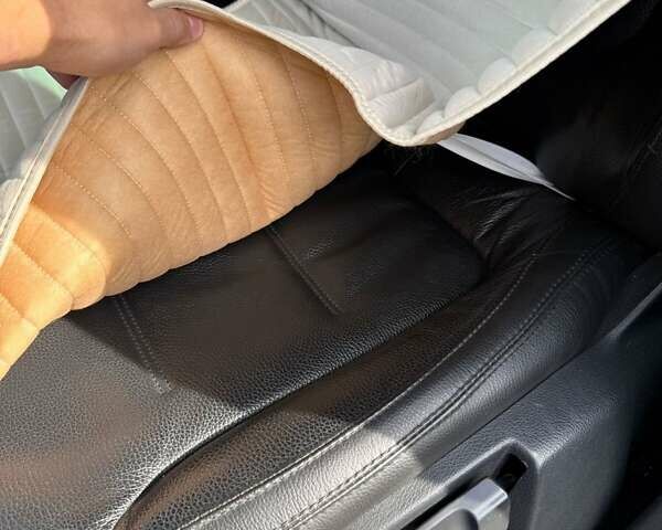 Сірий Фольксваген Туарег, об'ємом двигуна 2.97 л та пробігом 282 тис. км за 21300 $, фото 29 на Automoto.ua