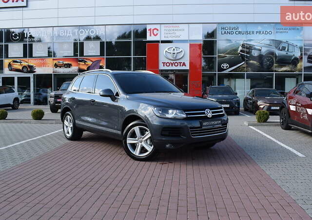 Сірий Фольксваген Туарег, об'ємом двигуна 2.97 л та пробігом 338 тис. км за 18900 $, фото 19 на Automoto.ua