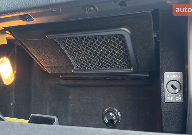 Сірий Фольксваген Туарег, об'ємом двигуна 2.97 л та пробігом 223 тис. км за 24600 $, фото 117 на Automoto.ua