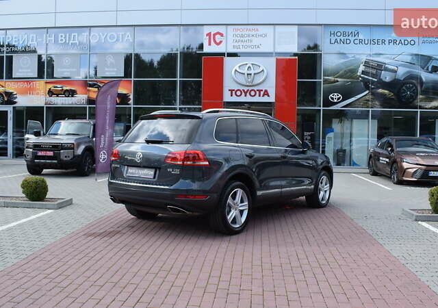 Сірий Фольксваген Туарег, об'ємом двигуна 2.97 л та пробігом 338 тис. км за 18900 $, фото 18 на Automoto.ua