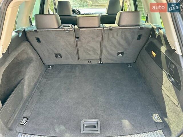 Серый Фольксваген Туарег, объемом двигателя 3 л и пробегом 228 тыс. км за 19999 $, фото 17 на Automoto.ua