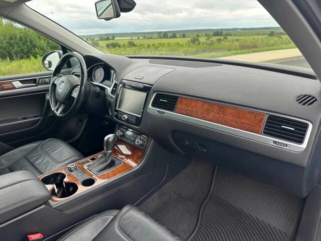 Серый Фольксваген Туарег, объемом двигателя 3 л и пробегом 81 тыс. км за 12700 $, фото 8 на Automoto.ua