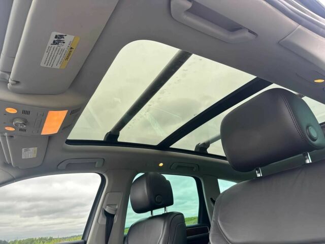 Серый Фольксваген Туарег, объемом двигателя 3 л и пробегом 88 тыс. км за 6000 $, фото 13 на Automoto.ua