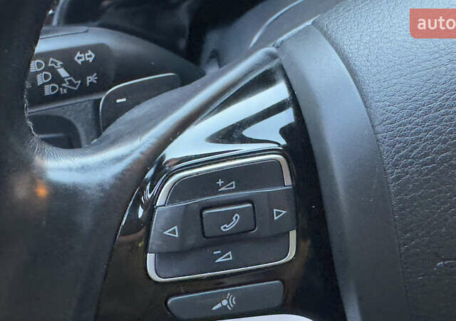 Сірий Фольксваген Туарег, об'ємом двигуна 2.97 л та пробігом 223 тис. км за 24600 $, фото 78 на Automoto.ua