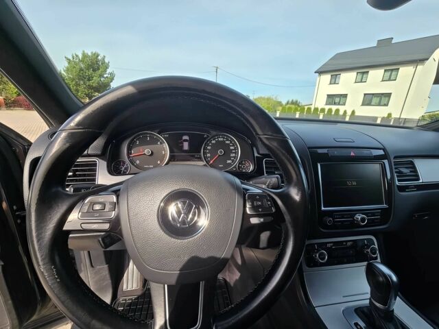 Сірий Фольксваген Туарег, об'ємом двигуна 3 л та пробігом 87 тис. км за 8500 $, фото 8 на Automoto.ua