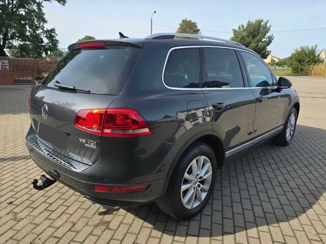 Сірий Фольксваген Туарег, об'ємом двигуна 3 л та пробігом 87 тис. км за 8500 $, фото 4 на Automoto.ua