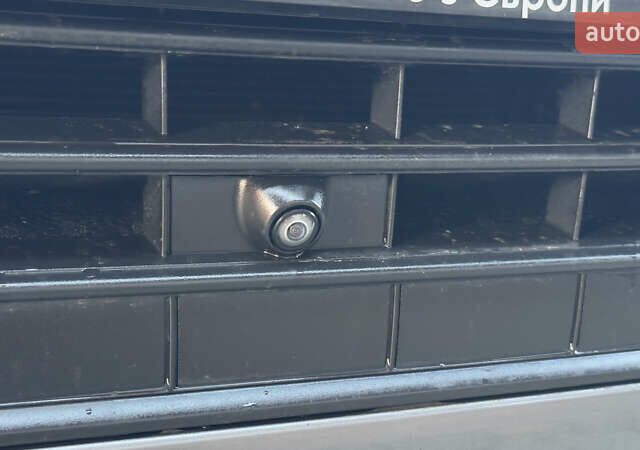 Сірий Фольксваген Туарег, об'ємом двигуна 2.97 л та пробігом 223 тис. км за 24600 $, фото 132 на Automoto.ua