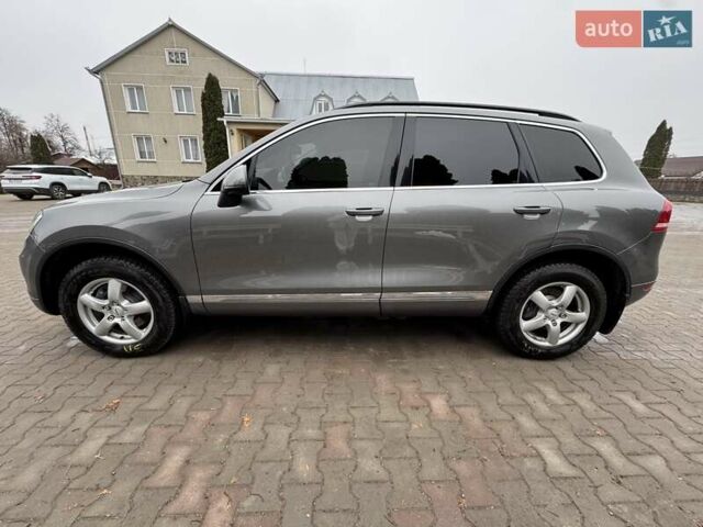Сірий Фольксваген Туарег, об'ємом двигуна 2.97 л та пробігом 270 тис. км за 24000 $, фото 4 на Automoto.ua