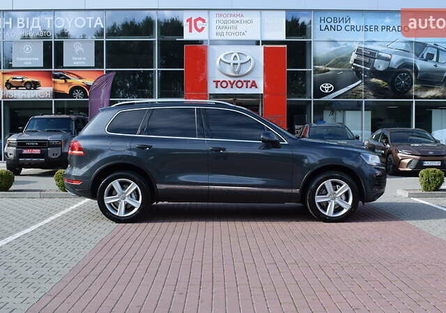 Сірий Фольксваген Туарег, об'ємом двигуна 2.97 л та пробігом 338 тис. км за 18900 $, фото 17 на Automoto.ua