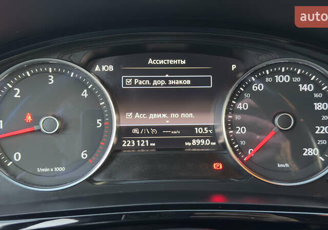 Сірий Фольксваген Туарег, об'ємом двигуна 2.97 л та пробігом 223 тис. км за 24600 $, фото 149 на Automoto.ua