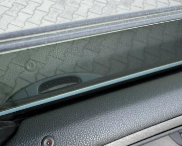 Сірий Фольксваген Туарег, об'ємом двигуна 2.97 л та пробігом 280 тис. км за 23000 $, фото 44 на Automoto.ua