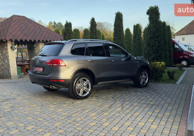 Сірий Фольксваген Туарег, об'ємом двигуна 2.97 л та пробігом 223 тис. км за 24600 $, фото 61 на Automoto.ua