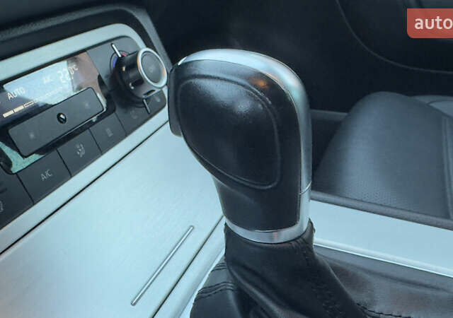 Сірий Фольксваген Туарег, об'ємом двигуна 2.97 л та пробігом 223 тис. км за 24600 $, фото 73 на Automoto.ua