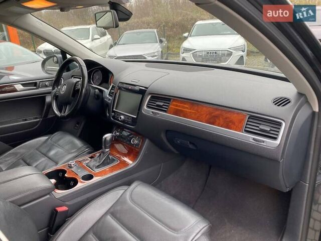 Сірий Фольксваген Туарег, об'ємом двигуна 2.97 л та пробігом 157 тис. км за 24300 $, фото 10 на Automoto.ua