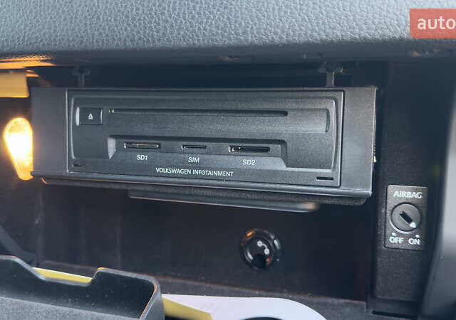 Сірий Фольксваген Туарег, об'ємом двигуна 2.97 л та пробігом 223 тис. км за 24600 $, фото 118 на Automoto.ua