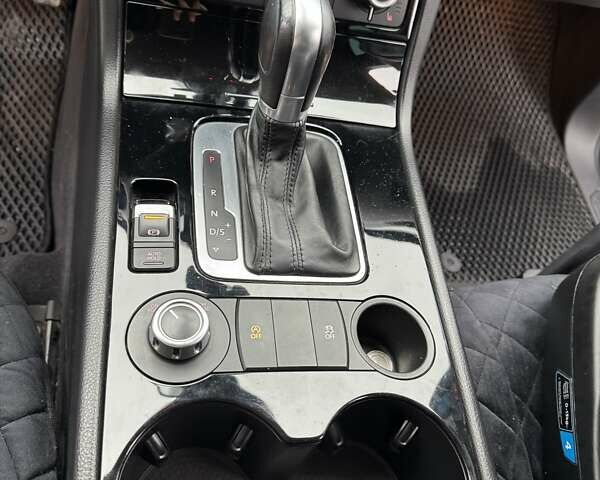 Сірий Фольксваген Туарег, об'ємом двигуна 2.97 л та пробігом 270 тис. км за 24000 $, фото 11 на Automoto.ua