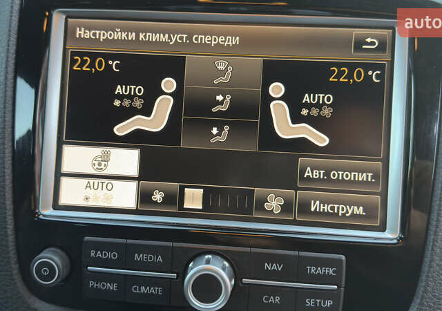 Сірий Фольксваген Туарег, об'ємом двигуна 2.97 л та пробігом 223 тис. км за 24600 $, фото 103 на Automoto.ua