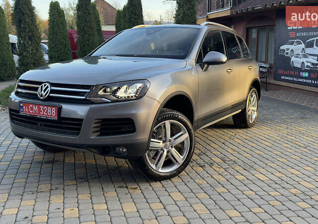 Сірий Фольксваген Туарег, об'ємом двигуна 2.97 л та пробігом 223 тис. км за 24600 $, фото 2 на Automoto.ua