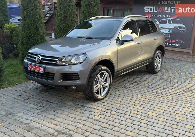 Сірий Фольксваген Туарег, об'ємом двигуна 2.97 л та пробігом 223 тис. км за 24600 $, фото 41 на Automoto.ua