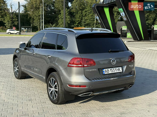 Сірий Фольксваген Туарег, об'ємом двигуна 2.97 л та пробігом 280 тис. км за 23000 $, фото 4 на Automoto.ua