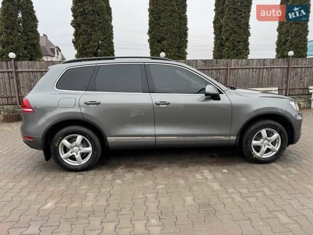 Сірий Фольксваген Туарег, об'ємом двигуна 2.97 л та пробігом 270 тис. км за 24000 $, фото 3 на Automoto.ua