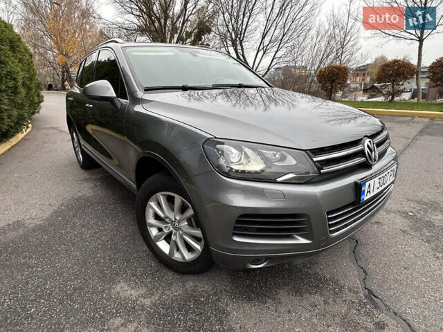Сірий Фольксваген Туарег, об'ємом двигуна 3 л та пробігом 210 тис. км за 20800 $, фото 9 на Automoto.ua
