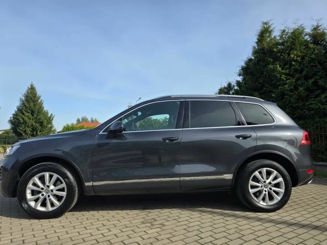 Сірий Фольксваген Туарег, об'ємом двигуна 3 л та пробігом 87 тис. км за 8500 $, фото 3 на Automoto.ua