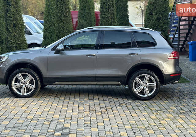 Сірий Фольксваген Туарег, об'ємом двигуна 2.97 л та пробігом 223 тис. км за 24600 $, фото 40 на Automoto.ua