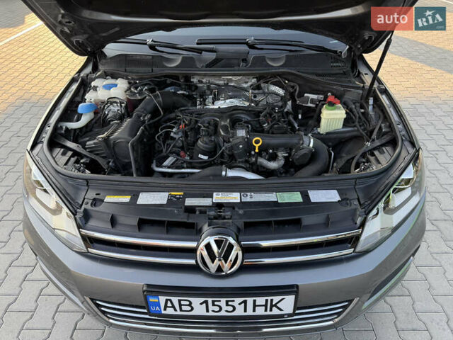 Сірий Фольксваген Туарег, об'ємом двигуна 2.97 л та пробігом 280 тис. км за 23000 $, фото 56 на Automoto.ua